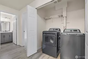 10240 Bridgeport Way SW, Lakewood, WA 98499 - Photo 14