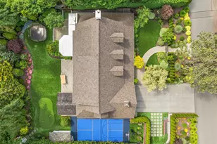 2042 77th Ave NE, Medina, WA 98039 - Photo 40