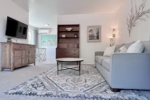 10201 17th Ave SW, Seattle, WA 98146 - Photo 10