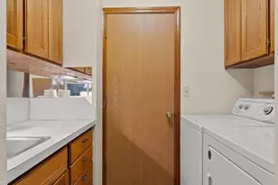 2550 E Selah Rd, Yakima, WA 98901 - Photo 20