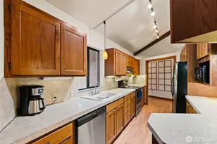 2550 E Selah Rd, Yakima, WA 98901 - Photo 6