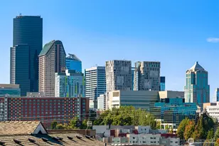 701 17th Ave, Seattle, WA 98122 - Photo 2