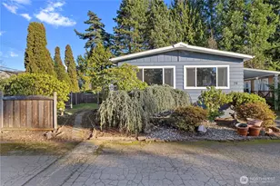 5220 176 Street SW, Lynnwood, WA 98037 - Photo 1