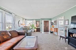 304 Crawford St, Kelso, WA 98626 - Photo 10