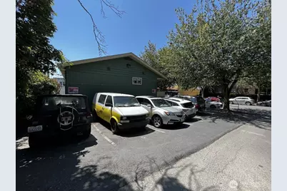 4200 Fremont Avenue N, Seattle, WA 98103 - Photo 6