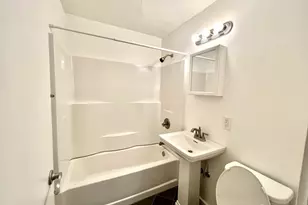 4200 Fremont Ave N, Seattle, WA 98103 - Photo 14