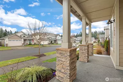 9017 Priscilla Drive SE, Olympia, WA 98501 - Photo 2