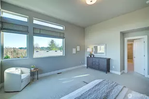 10010 Densmore Ave N, Seattle, WA 98133 - Photo 22