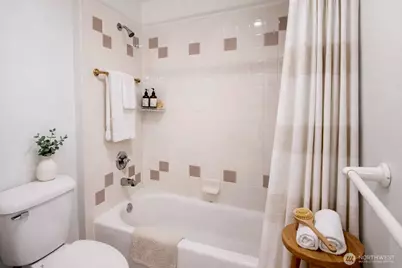 510 6th Avenue S #603, Seattle, WA 98104 - Photo 10