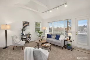 57 Etruria St, Seattle, WA 98109 - Photo 4