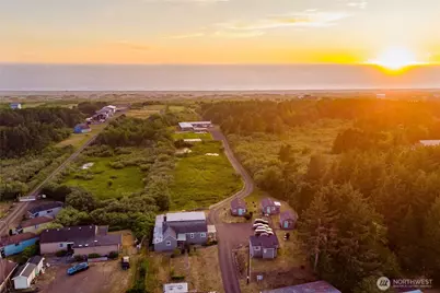 2013 State Route 105, Grayland, WA 98547 - Photo 2