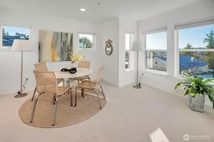 2101 N 55th St, Seattle, WA 98103 - Photo 10