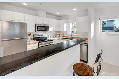 2101 N 55th Street #201, Seattle, WA 98103 - Photo 14