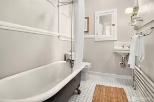 1726 15th Ave, Seattle, WA 98122 - Photo 20