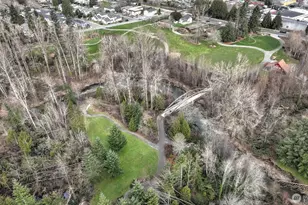 250 NW Dogwood St, Issaquah, WA 98027 - Photo 20