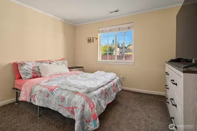 3001 163rd Street E, Tacoma, WA 98446 - Photo 24