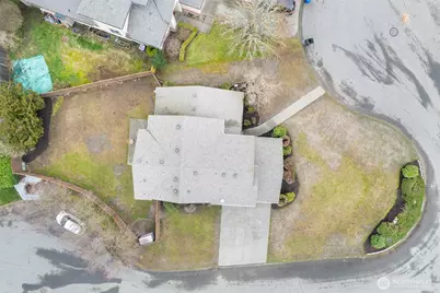 8925 179th Street E, Puyallup, WA 98375 - Photo 32