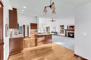 15530 Sunset Rd, Bothell, WA 98012 - Photo 10