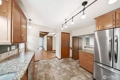 2406 10th Avenue, Milton, WA 98354 - Photo 24