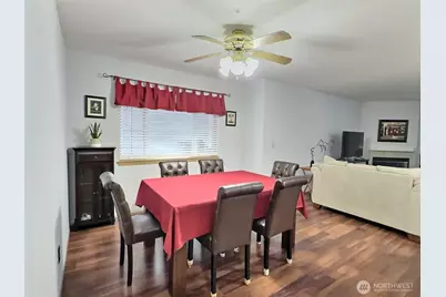 11325 19th Avenue SE #C-211, Everett, WA 98208 - Photo 12