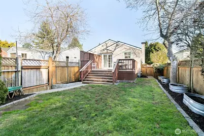 7731 29th Avenue NW, Seattle, WA 98117 - Photo 14