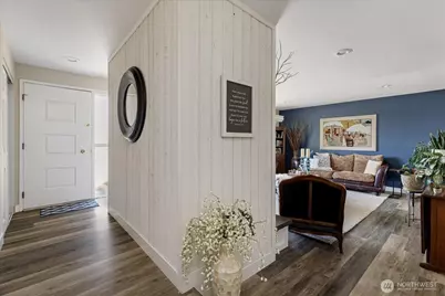 750 SW Thornberry Drive, Oak Harbor, WA 98277 - Photo 16