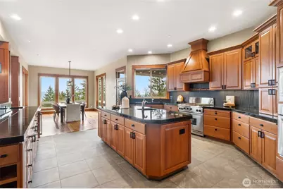 714 Sommerset Road, Woodland, WA 98674 - Photo 12