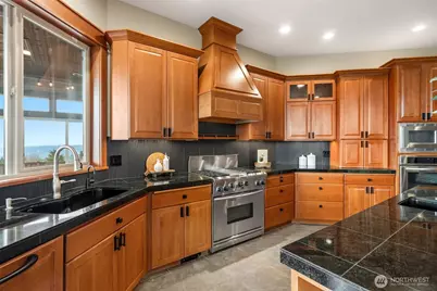 714 Sommerset Road, Woodland, WA 98674 - Photo 16