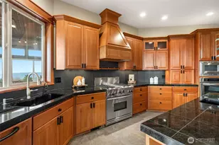 714 Sommerset Rd, Woodland, WA 98674 - Photo 16