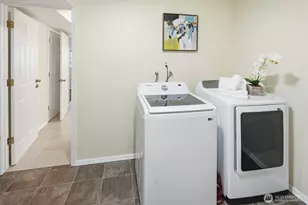 12664 NE 87th St, Kirkland, WA 98033 - Photo 24