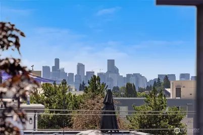 7013 9th Avenue NE, Seattle, WA 98115 - Photo 20