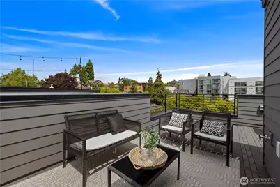 7013 9th Avenue NE, Seattle, WA 98115 - Photo 20