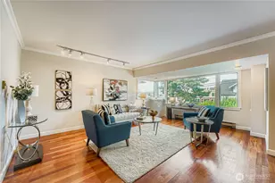 1924 Franklin Ave E, Seattle, WA 98102 - Photo 4