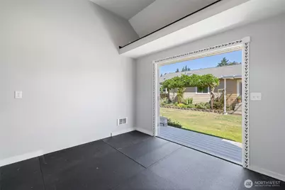 4004 50th Street Ct E, Tacoma, WA 98443 - Photo 38