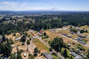 4004 50th St Ct E, Tacoma, WA 98443 - Photo 2