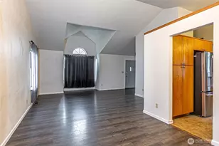 6135 36th St SE, Auburn, WA 98092 - Photo 10