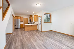 1100 E Illinois St, Bellingham, WA 98226 - Photo 6