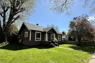 111 W Dayton Ave, Dayton, WA 99328 - Photo 2