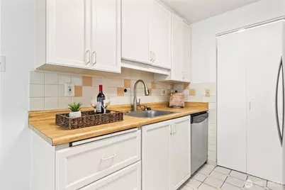 2020 Grant Avenue S #A202, Renton, WA 98055 - Photo 4