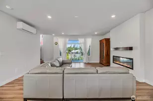 369 E Park St, North Bend, WA 98045 - Photo 8