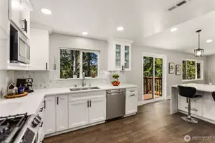 1525 218th Pl NE, Sammamish, WA 98074 - Photo 12