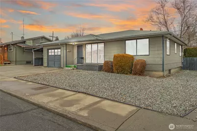 1026 Lindy Street, Wenatchee, WA 98801 - Photo 2
