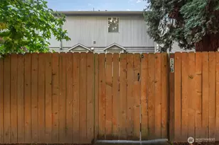 128 20th Ave E, Seattle, WA 98112 - Photo 14