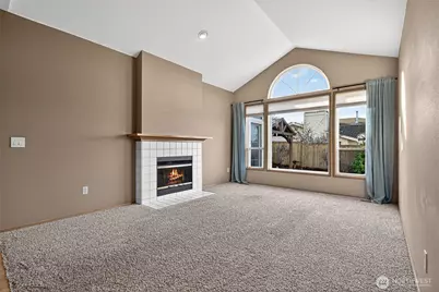 18304 68th Avenue W, Lynnwood, WA 98037 - Photo 6