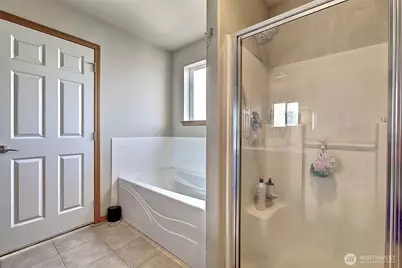 6810 36th Street NE, Marysville, WA 98270 - Photo 24