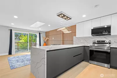 1112 Redmond Avenue NE, Renton, WA 98056 - Photo 14