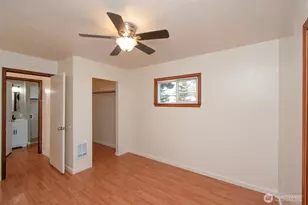 1123 W 9th St, Port Angeles, WA 98363 - Photo 20