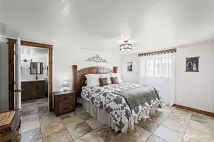 10618 229th St E, Graham, WA 98338 - Photo 8