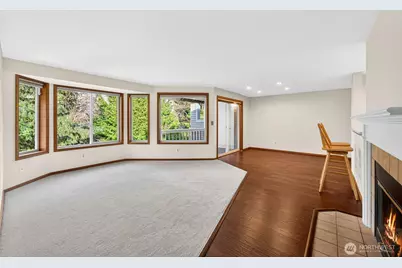 432 3rd Avenue S #B204, Edmonds, WA 98020 - Photo 6