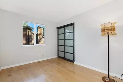 2103 180th Court NE, Redmond, WA 98052 - Photo 14